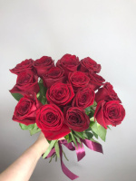 Букет_15 красных кенийских роз